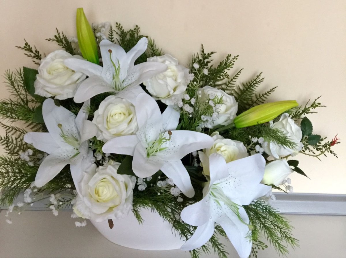 Композиция с каллами