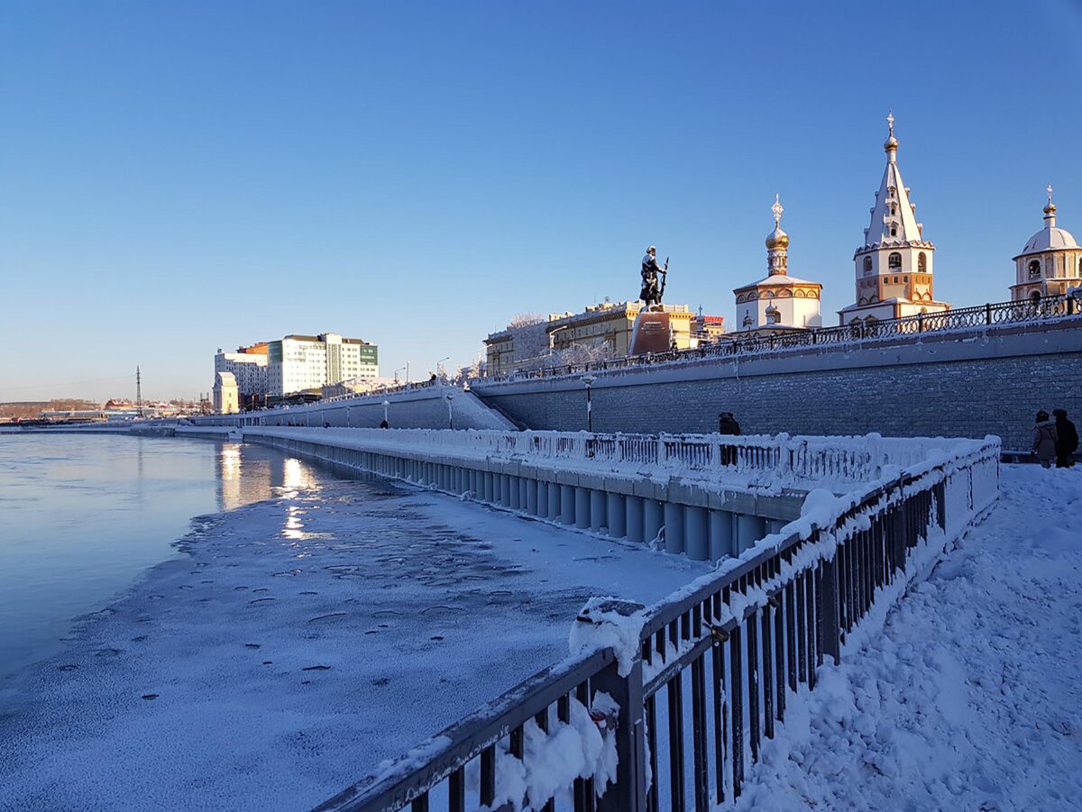 Иркутск зимняя набережная