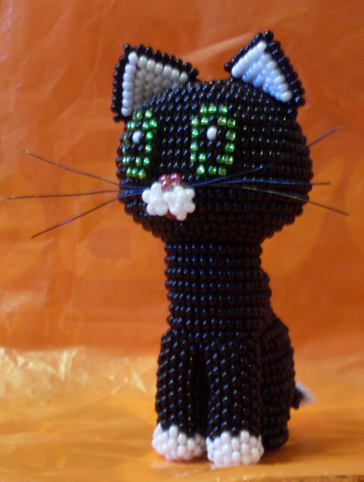 Котик из бисера